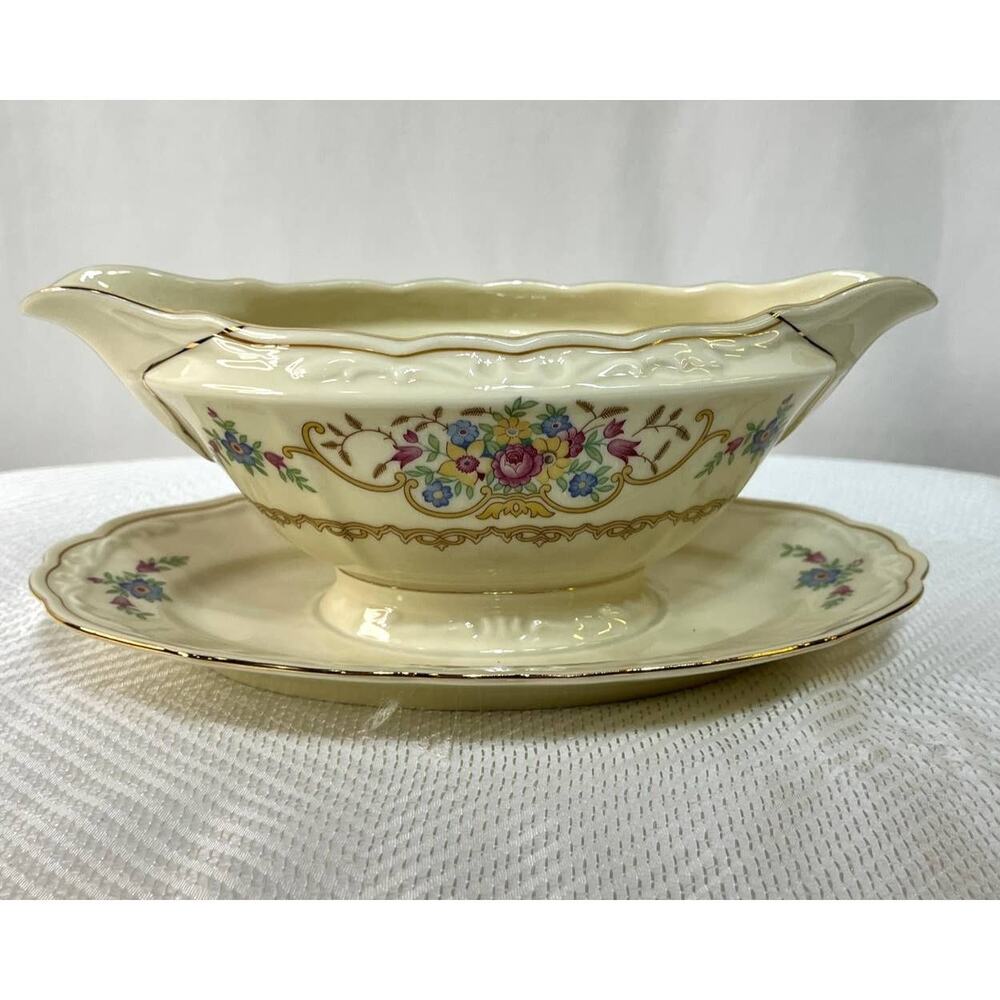 Gravy Boat W/ Underplate Morro Castle Eschenbach Lohengrin China Cream Gold VG++